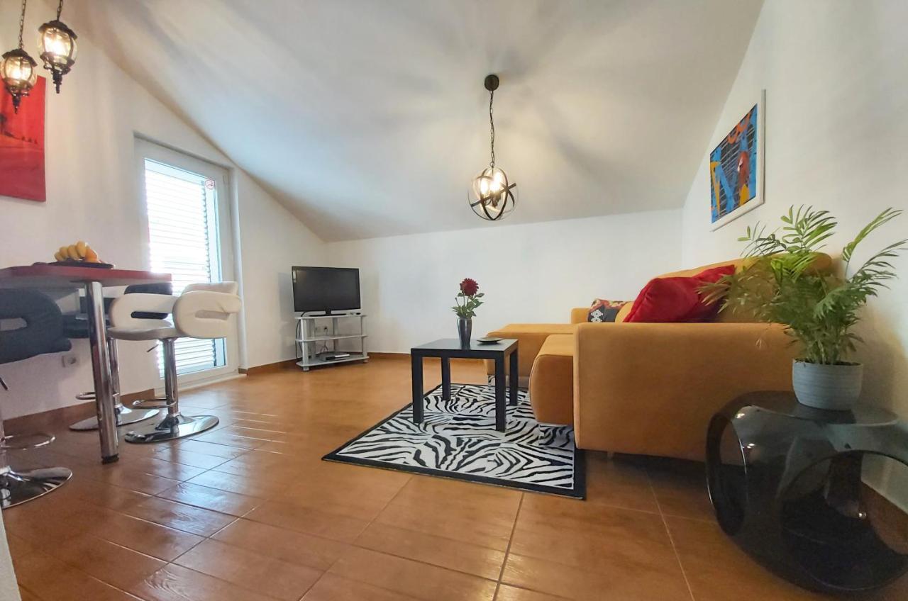 Adria Apartments And Rooms Dubrovnik Bagian luar foto